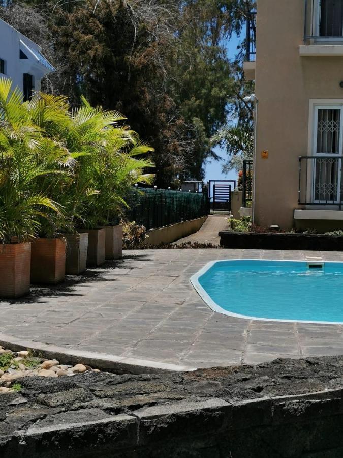 Rayon Vert Bleuphorie Beach Apartment Flic-en-Flacq Kültér fotó
